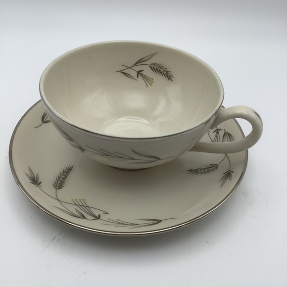 8 Vintage Taylor Smith & Taylor Co. Taylorton Silver Wheat Flat Cups and S… - Picture 2 of 11